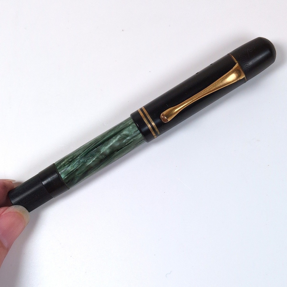 Vtg Pelikan 100N Fountain Pen Green Marbled 14K Gold Nib Germany Untested